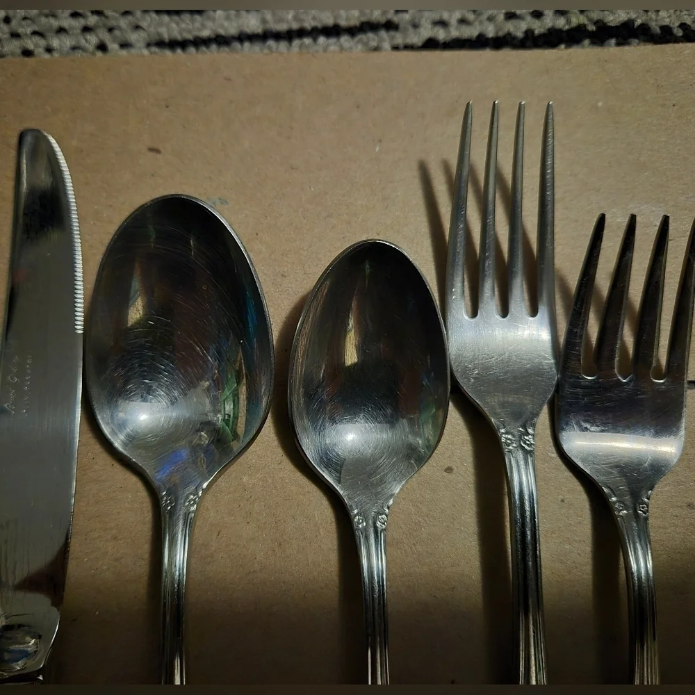 Stainless Steel Royal Gallery  Korea  Flatware  40 Pcs Plus
